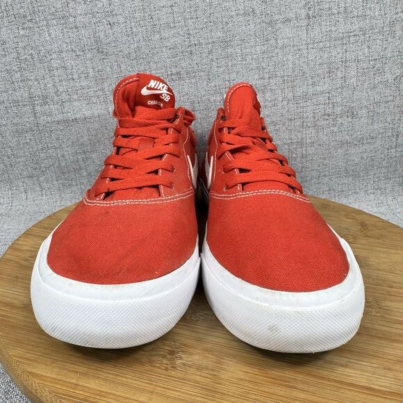 Athletic_Shoes